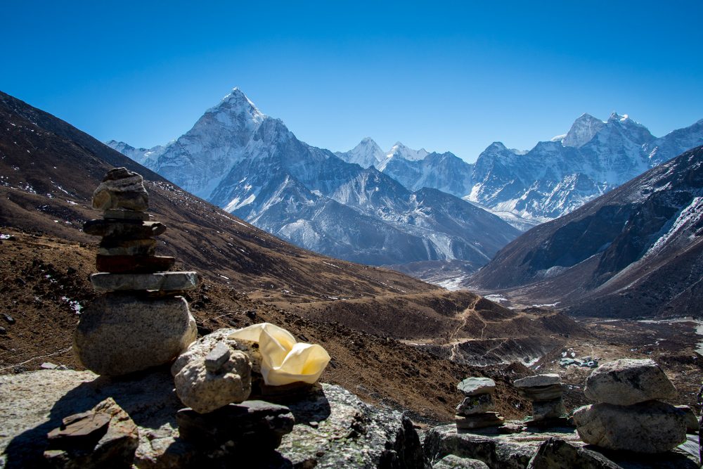 Everest Base Camp Trek Day 8: Dughla – Lobuche – Outside Material